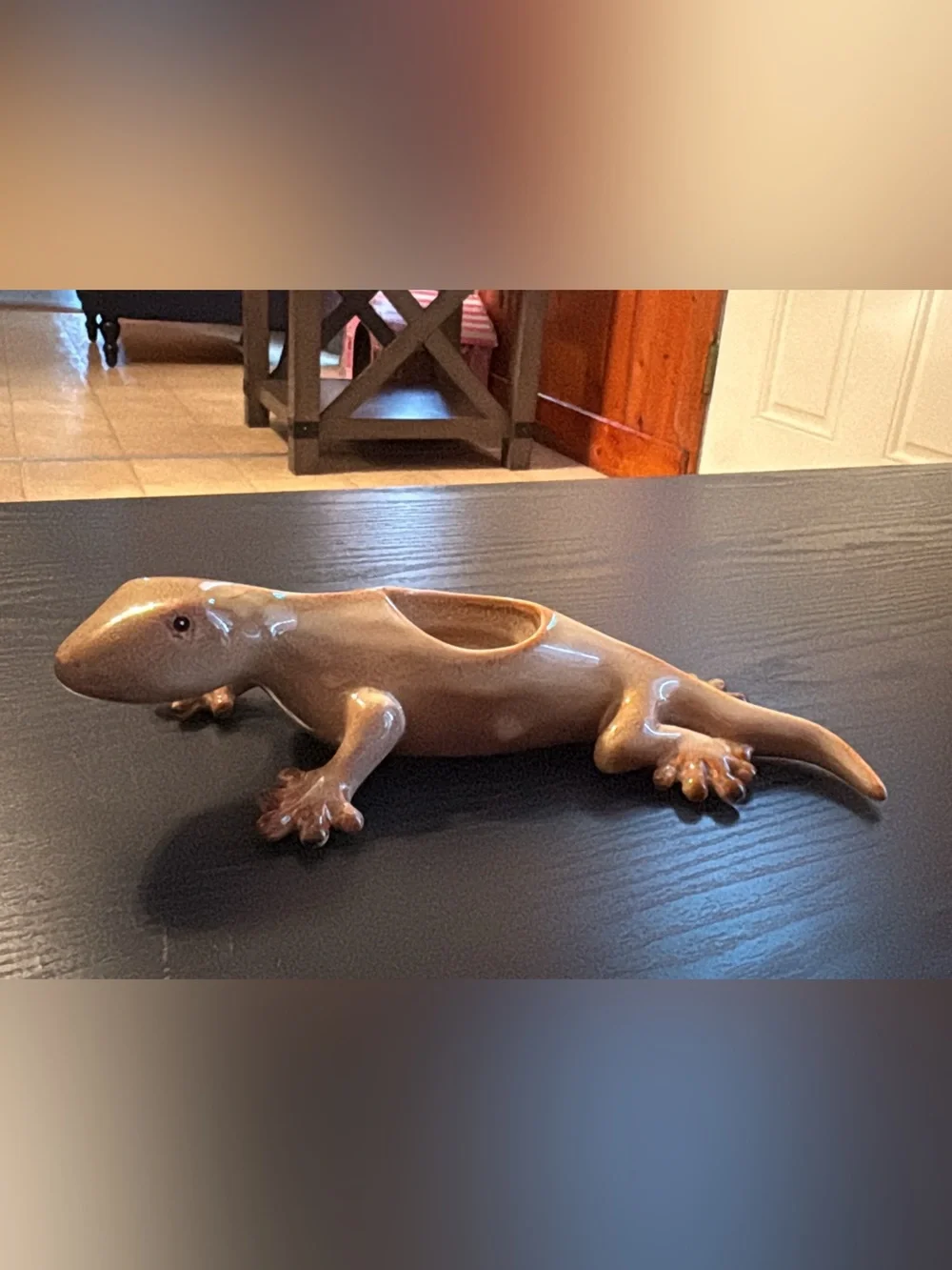 PartyLite Tropical Gecko Tealight Candle Holder Glazed Beige Ceramic 9.5”
